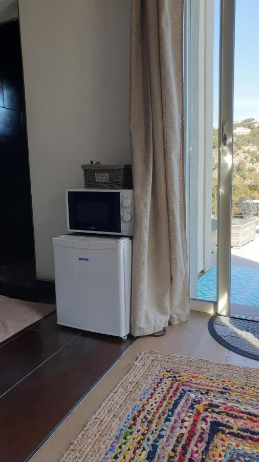 Les Terrasses Des Anthenors Bed & Breakfast องชูส-ลา-เรอดอนน์ ภายนอก รูปภาพ