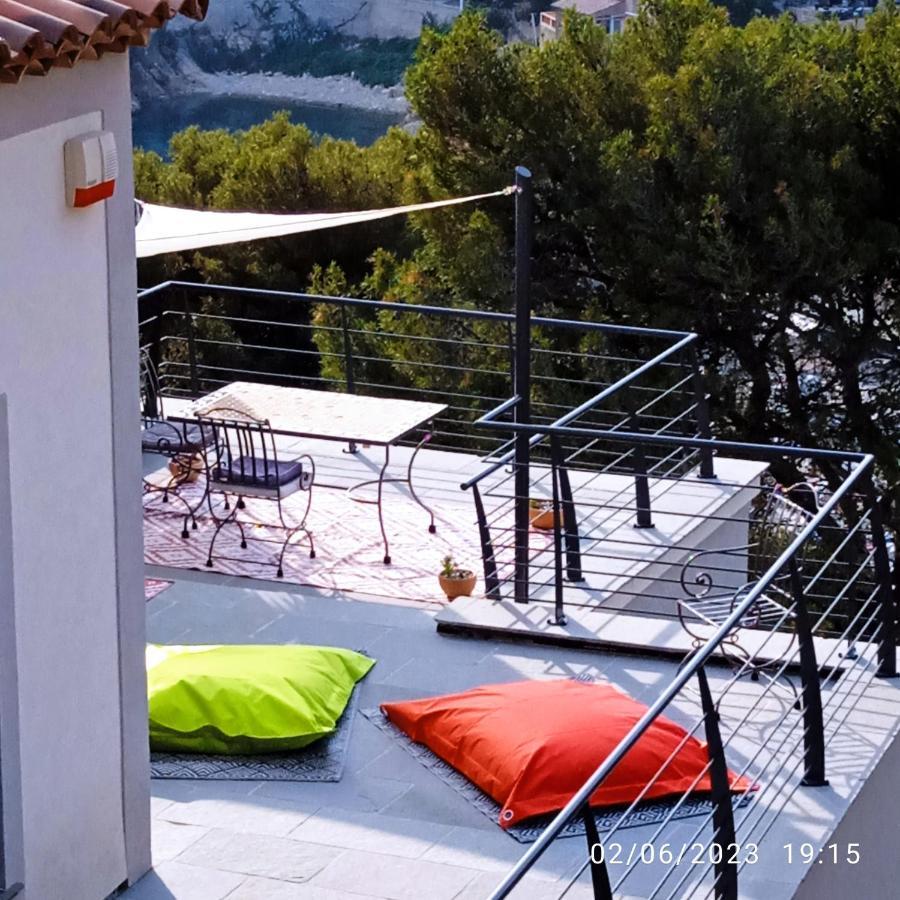 Les Terrasses Des Anthenors Bed & Breakfast องชูส-ลา-เรอดอนน์ ภายนอก รูปภาพ
